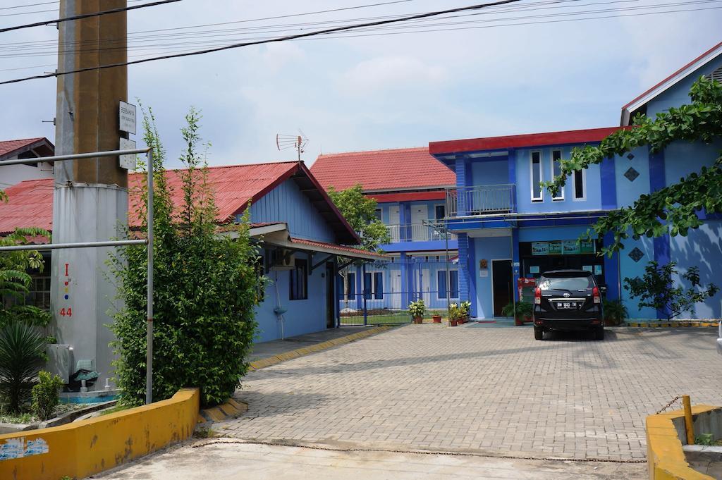 Kenari Residence Пеканбару Екстериор снимка