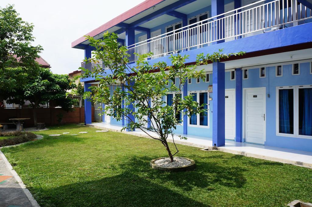 Kenari Residence Пеканбару Екстериор снимка